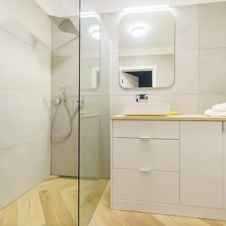 Apartment Grey Mazowiecka Park Z Parkingiem Kolobrzeg
